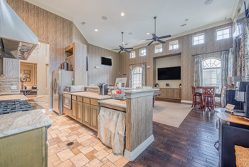 Clubhouse with billiards & wi-fi