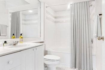 Garden style tub