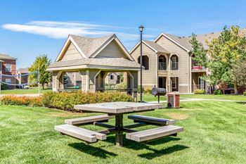 Scenic social courtyards