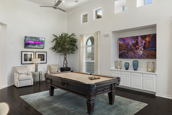Clubhouse with billiards & wi-fi