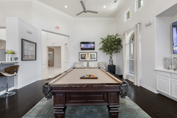 Clubhouse with billiards & wi-fi