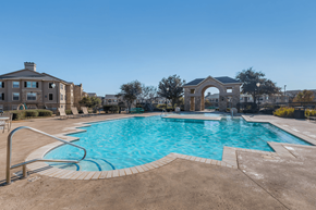 Denton townhouse for rent - the preserve at ballantyne commons pool and spa with apartment buildings
