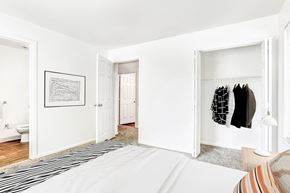 Brighton apartment for rent - Spacious bedroom with walk-in closet and ensuite bathroom at Riverwalk Apartments, Brighton, 80601