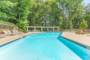 Charlotte apartment for rent - A large swimming pool at Southpark Commons Apartment Homes, Charlotte