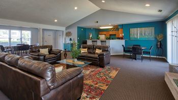 Lobby sitting area in clubhouse