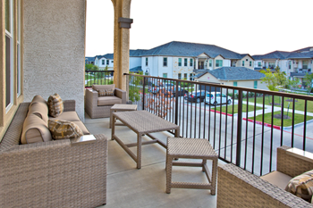 Private patios & balconies