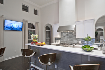 Clubhouse with billiards & wi-fi