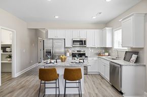 Wilmington apartment for rent - Kitchen with breakfast bar
