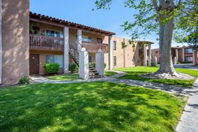 Santa Ana apartment for rent - Newhope Pines Santa Ana, CA Community Exterior