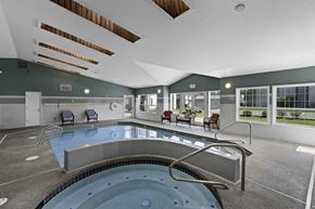 Lynnwood apartment for rent - Indoor Swimming Pool and Spa at Serra Vista Apartment Homes, Lynnwood