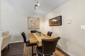 Novi apartment for rent - Elegant Dining Space at Mainstreet Village, Novi, 48375