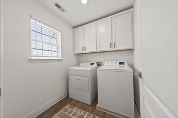 In-home full-size washer & dryer