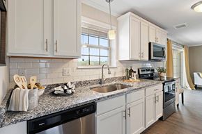 Canton apartment for rent - Fully Equipped Kitchen at Park West, Canton