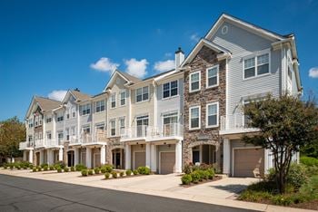 Townhomes with garages1
