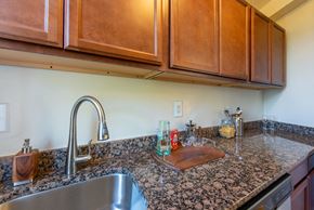 Washington apartment for rent - Kitchen Worktops at The Asbury, Washington
