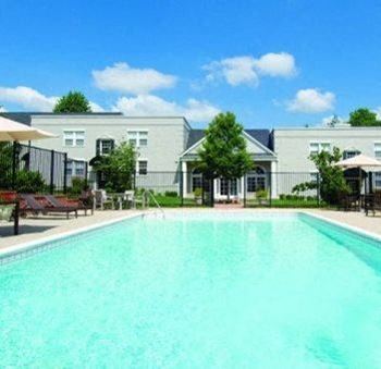 Resident pool