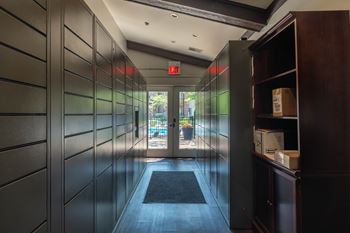Secure mailroom with metal parcel lockers