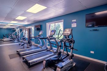 24/7 Fitness center
