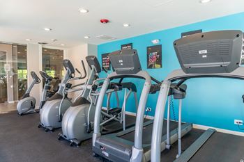 24/7 Fitness center