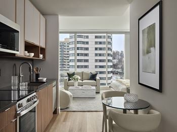 Select apartments feature floor-to-ceiling windows equipped with view glass
