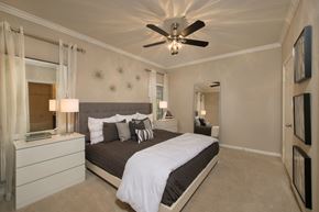 Houston apartment for rent - Spacious bedroom in apartments for rent near the Medical Center