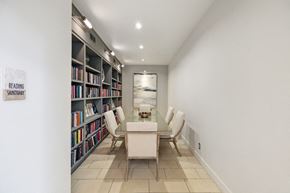 Houston apartment for rent - Resident library filled with books