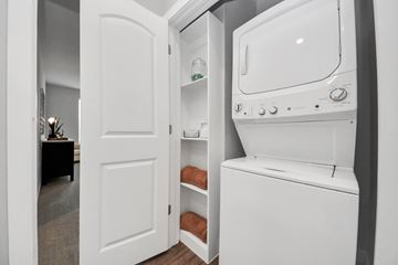 Spring apartment for rent - Echo Lake at Springwoods Village