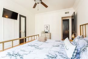 Chicago apartment for rent - The Chatelaine Bedroom