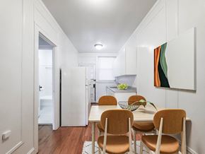 Chicago apartment for rent - Berteau Manor - Studio Kitchen Dining