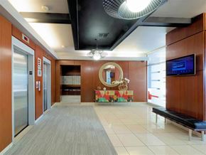 Chicago apartment for rent - Group Fox - The Van Der Rohe - Lobby
