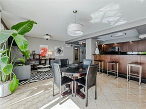 Chicago apartment for rent - Group Fox - The Van Der Rohe - Resident Lounge