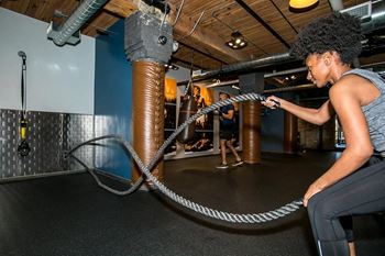 River east fitness accessories