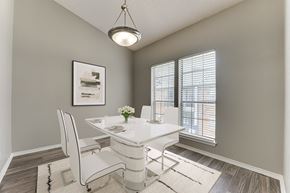 Dallas apartment for rent - Dining Room at The Manhattan Apartments, Dallas