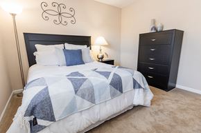 Gallatin apartment for rent - furnished bedroom of an apartment in Gallatin at Littlestone