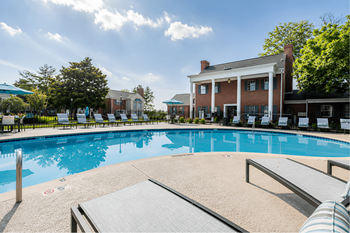 Resort- style swimming pool