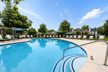 Resort- style swimming pool