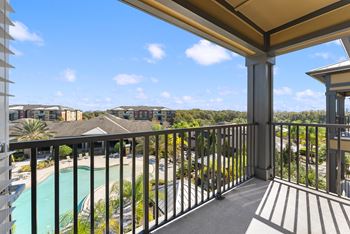 Private balcony/ patio*