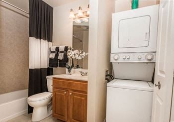 In-unit washer/dryer