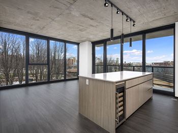 28 Bottle wine fridge*