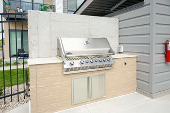 Outdoor grill
