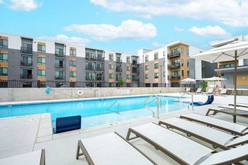 2Twenty2 - courtyard pool seating