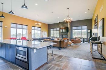 Clubhouse - lounge