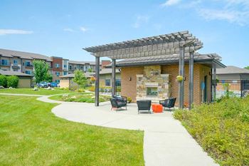 Amenities - courtyard fireplace