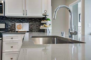 Ascend-at-woodbury-luxury-apartments-2-bedroom-apartment-princeton-floor-plan--woodbury-mn-55129
