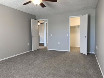 1-Bed the classic (renovated) - bedroom