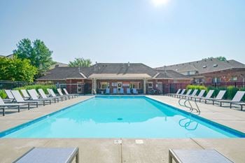 Fountain glen - pool