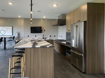 Haven-at-uptown-sky-lounge-lincoln-ne-37