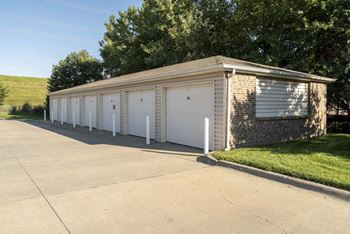 Highland-view-apartments-near-downtown-unl-north-lincoln-ne-_14.Jpg