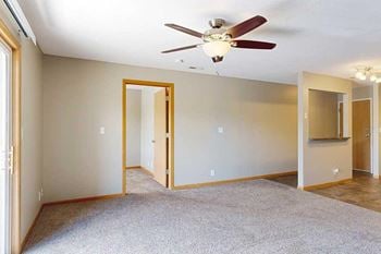 2-Bed sequoia (#264) - living room