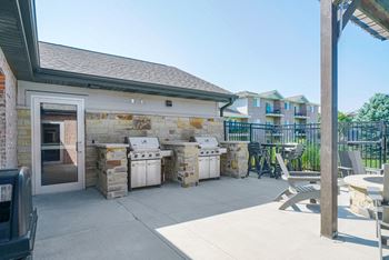 Outdoor grills and firepit
